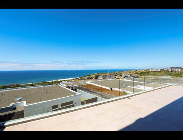 3 BEDROOM APARTMENT FOR SALE IN SIBAYA PRECINCT